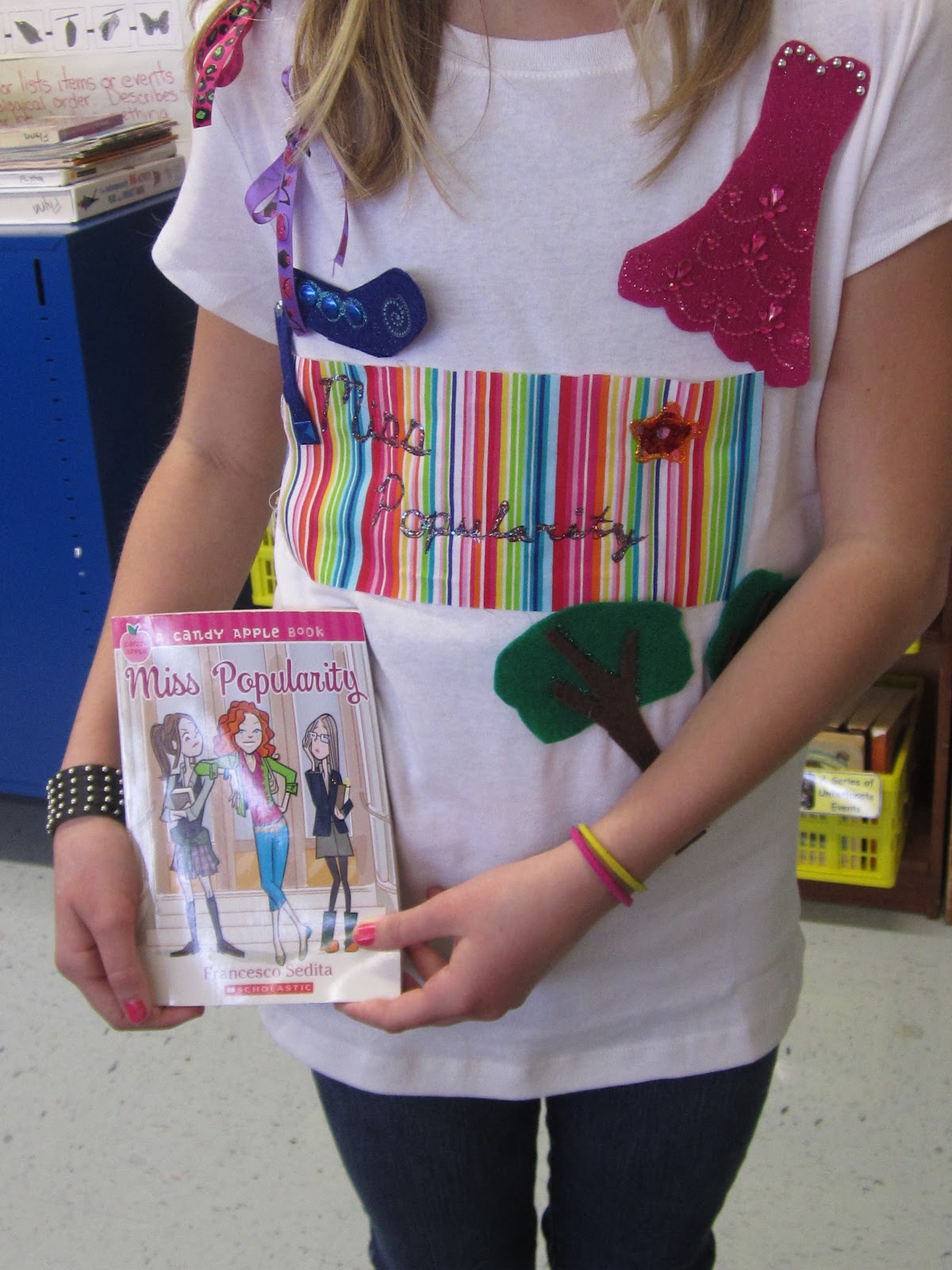 T-shirt book report project